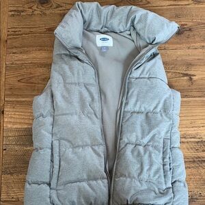 Old Navy Light Gray Quilted Vest